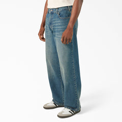Hilham Loose Fit Jeans