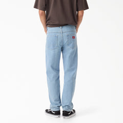 982 Slim Tapered Jeans