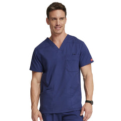 Men's EDS Signature V-Neck Scrub Top