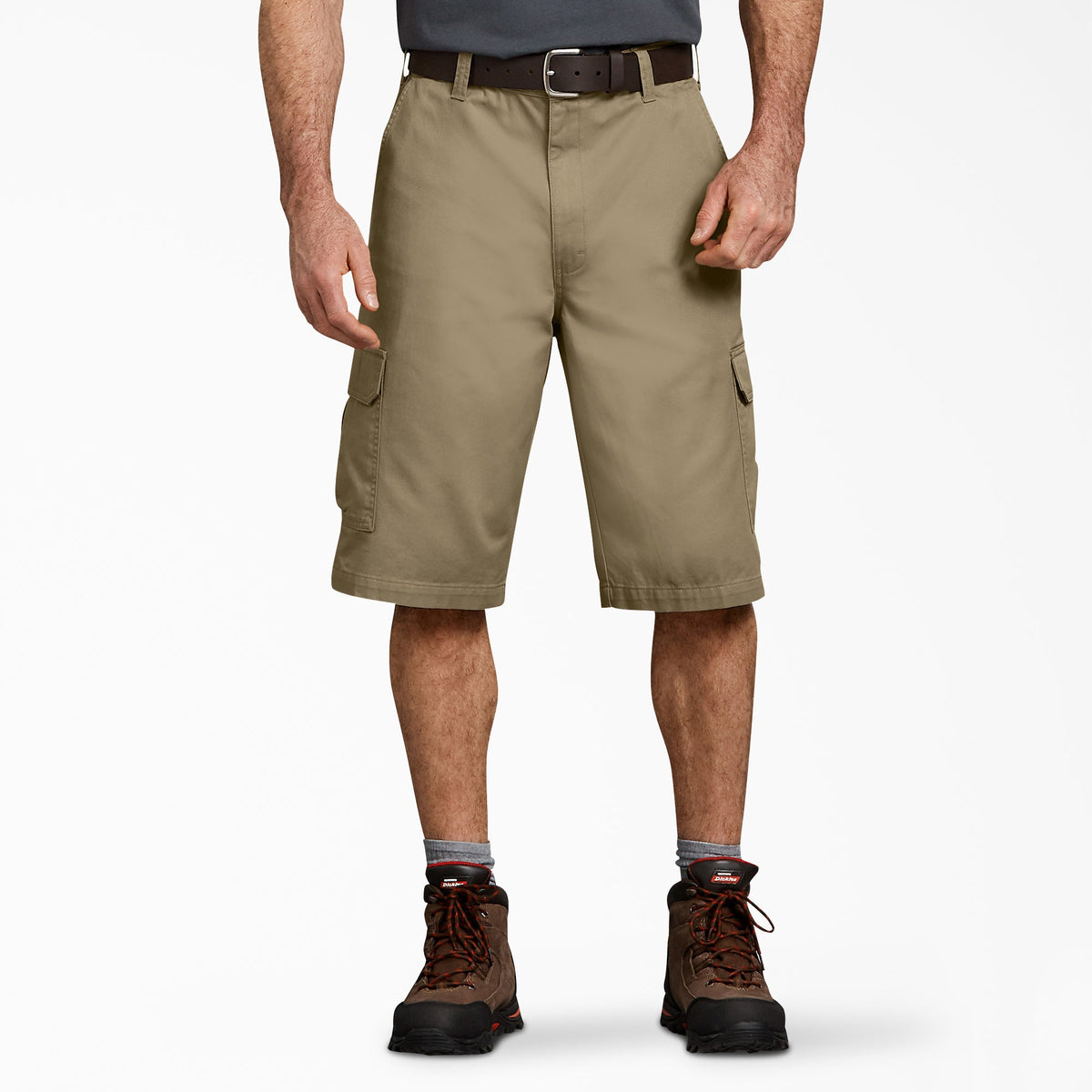 Loose Fit Cargo Shorts, 13"