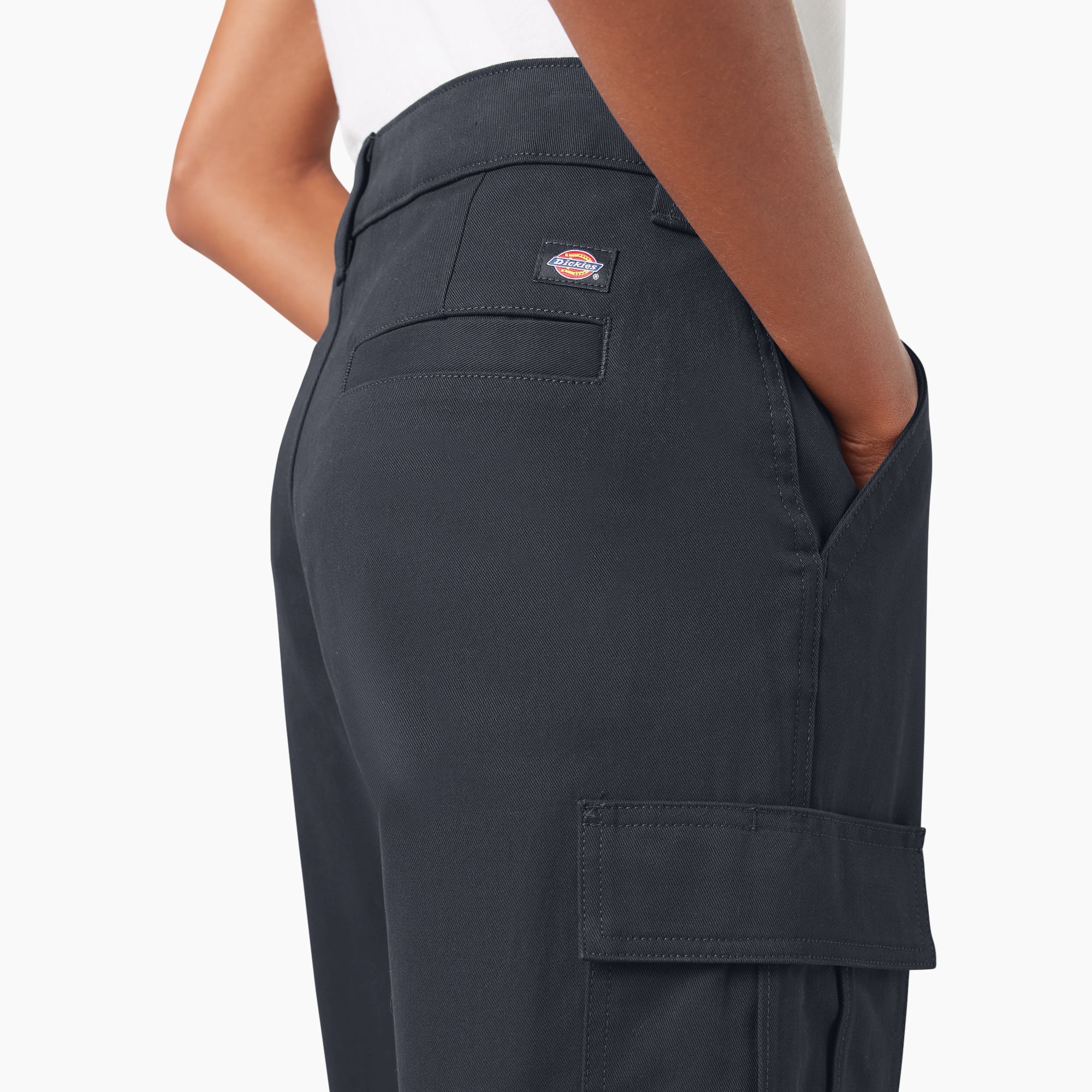 Women's Relaxed Fit Cargo Pants