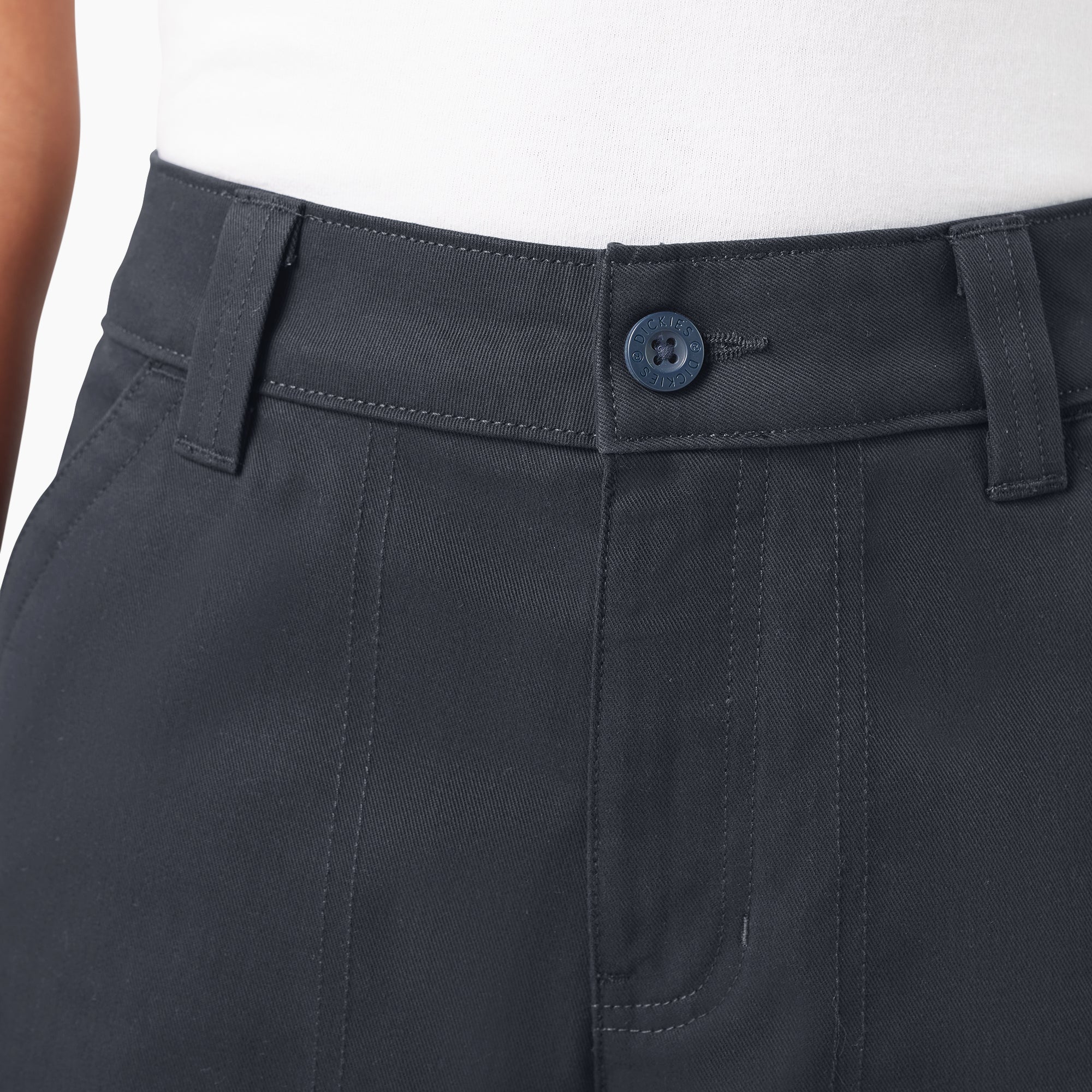 Women's Relaxed Fit Cargo Pants