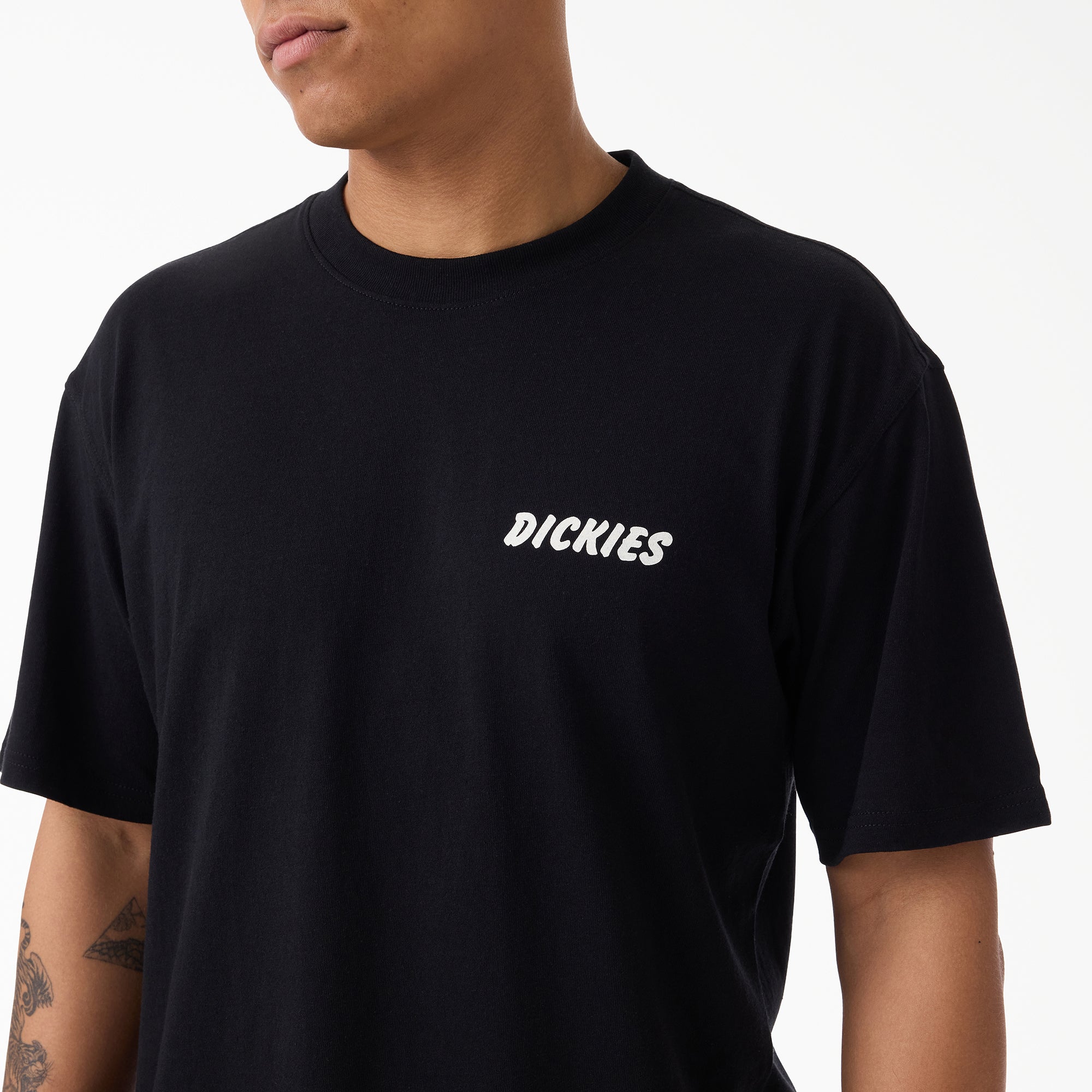 Dry Ridge Graphic T-Shirt