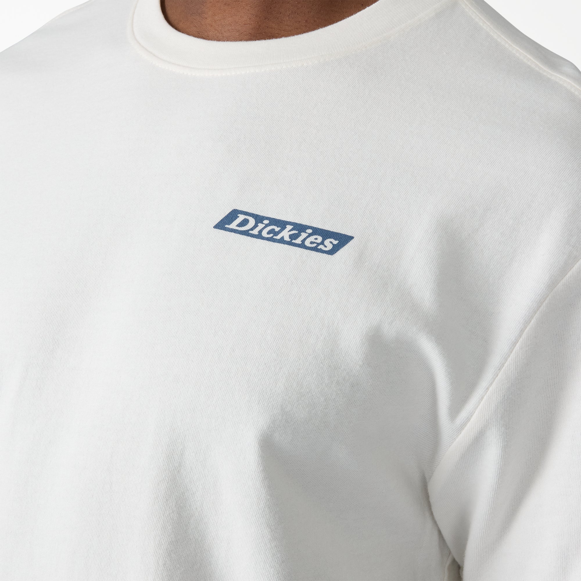 Americana Logo Fill Graphic T-Shirt