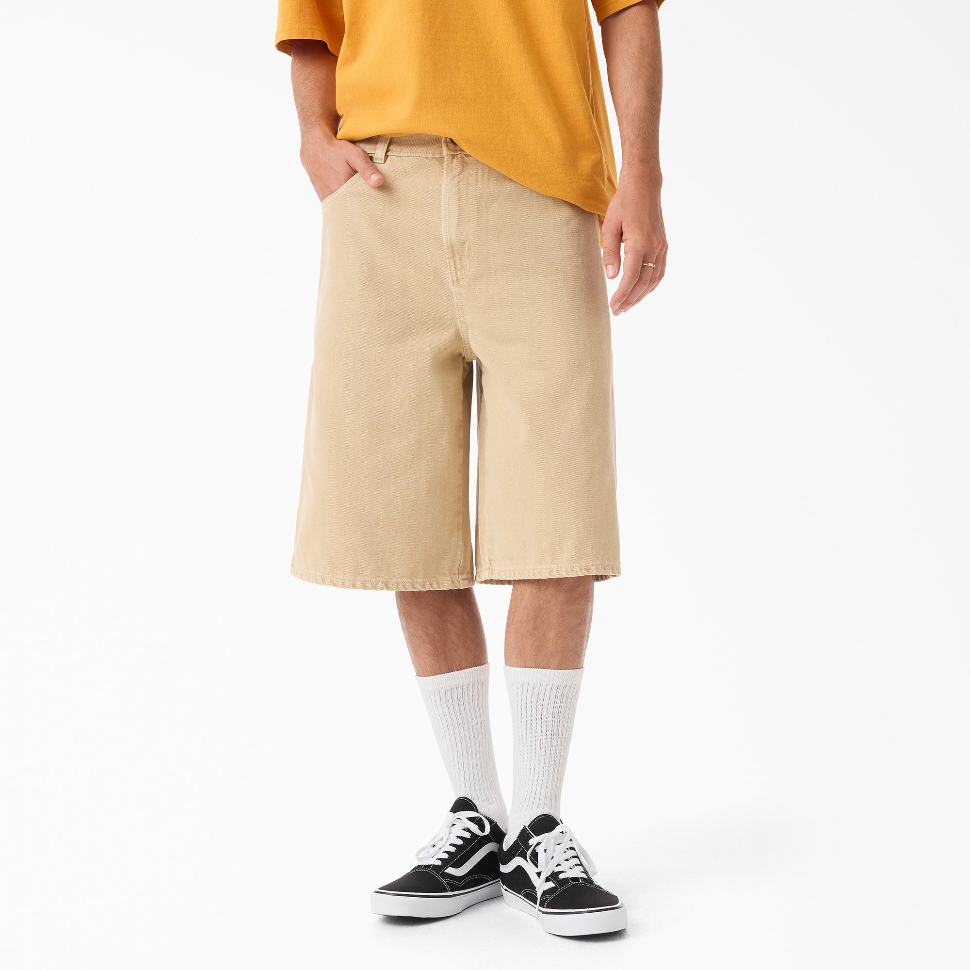 958 Loose Short Jeans, 13"