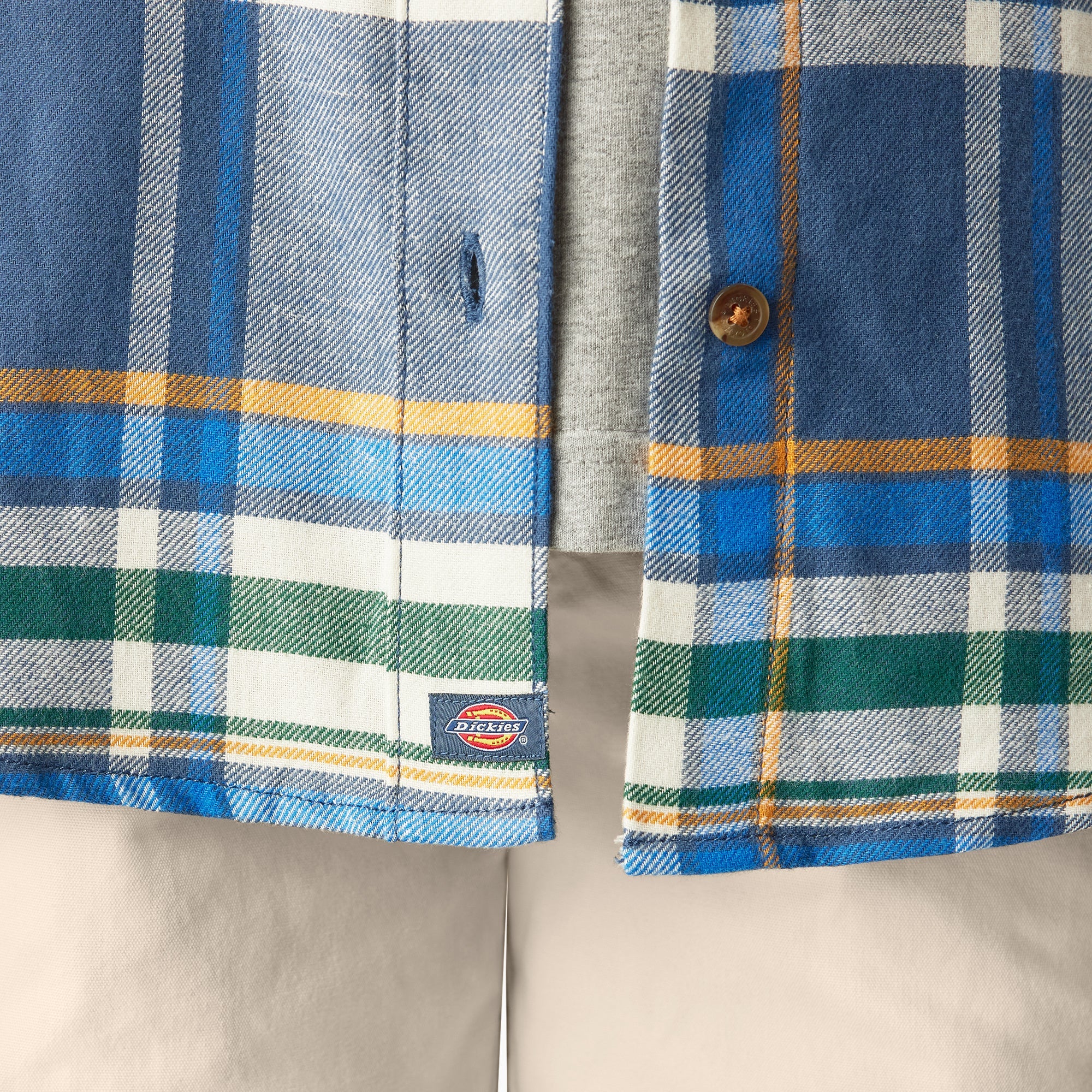 Women's Plaid Flannel Long Sleeve Shirt