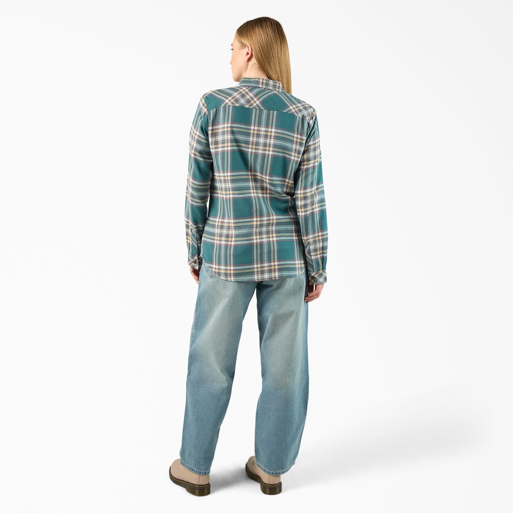 Women's Plaid Flannel Long Sleeve Shirt