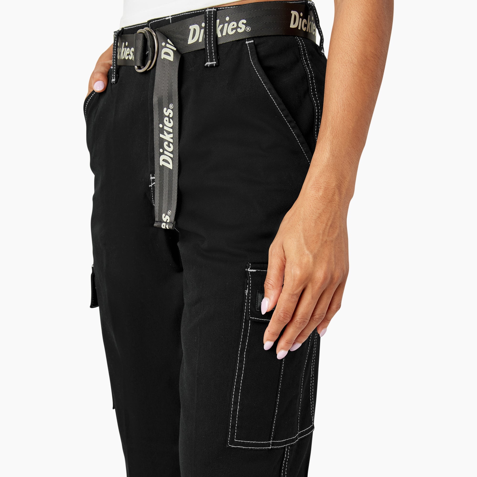 Women's Relaxed Fit Contrast Stitch Cropped Cargo Pants