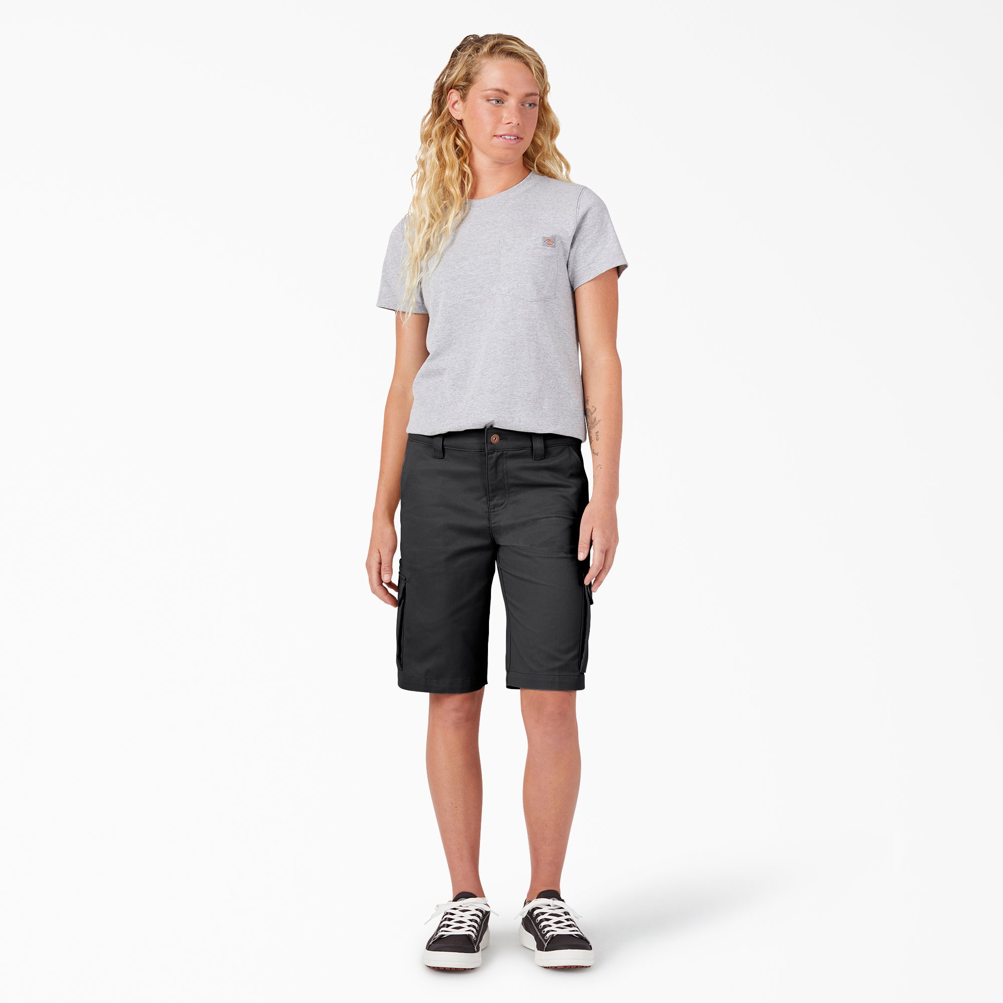 Women's Relaxed Fit Cargo Shorts, 11"