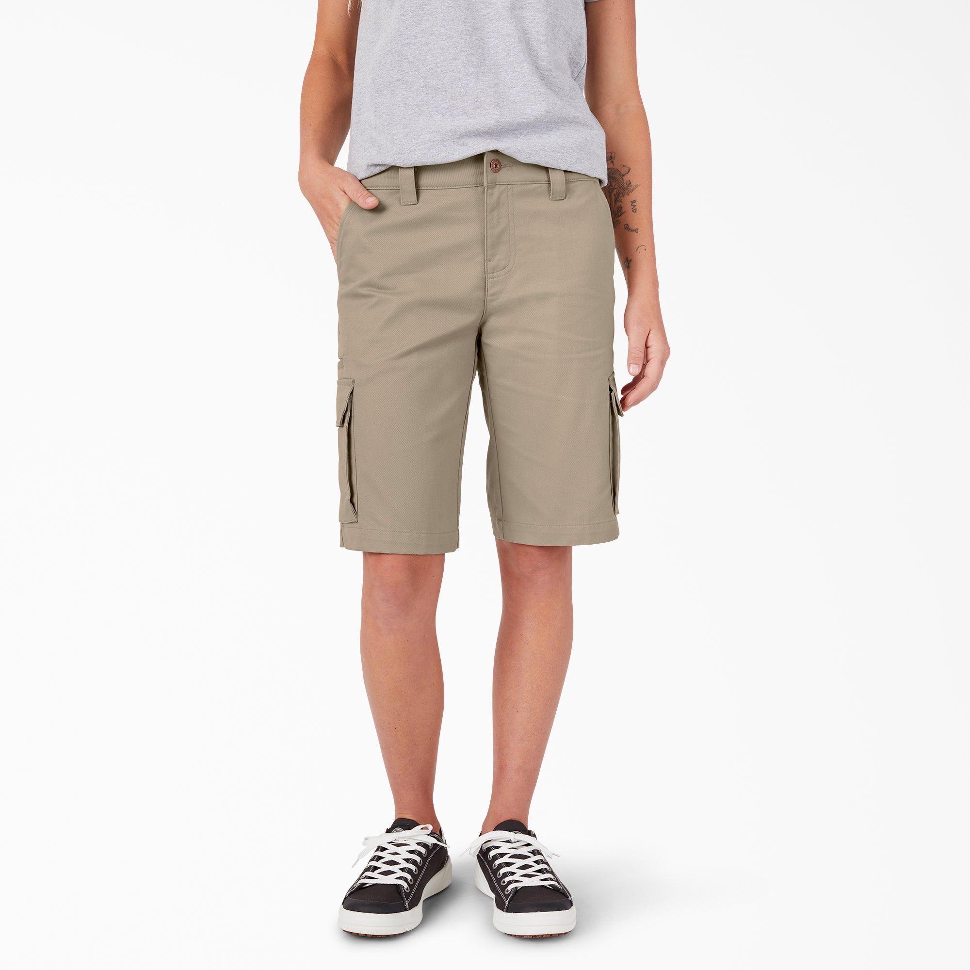Women's Relaxed Fit Cargo Shorts, 11"