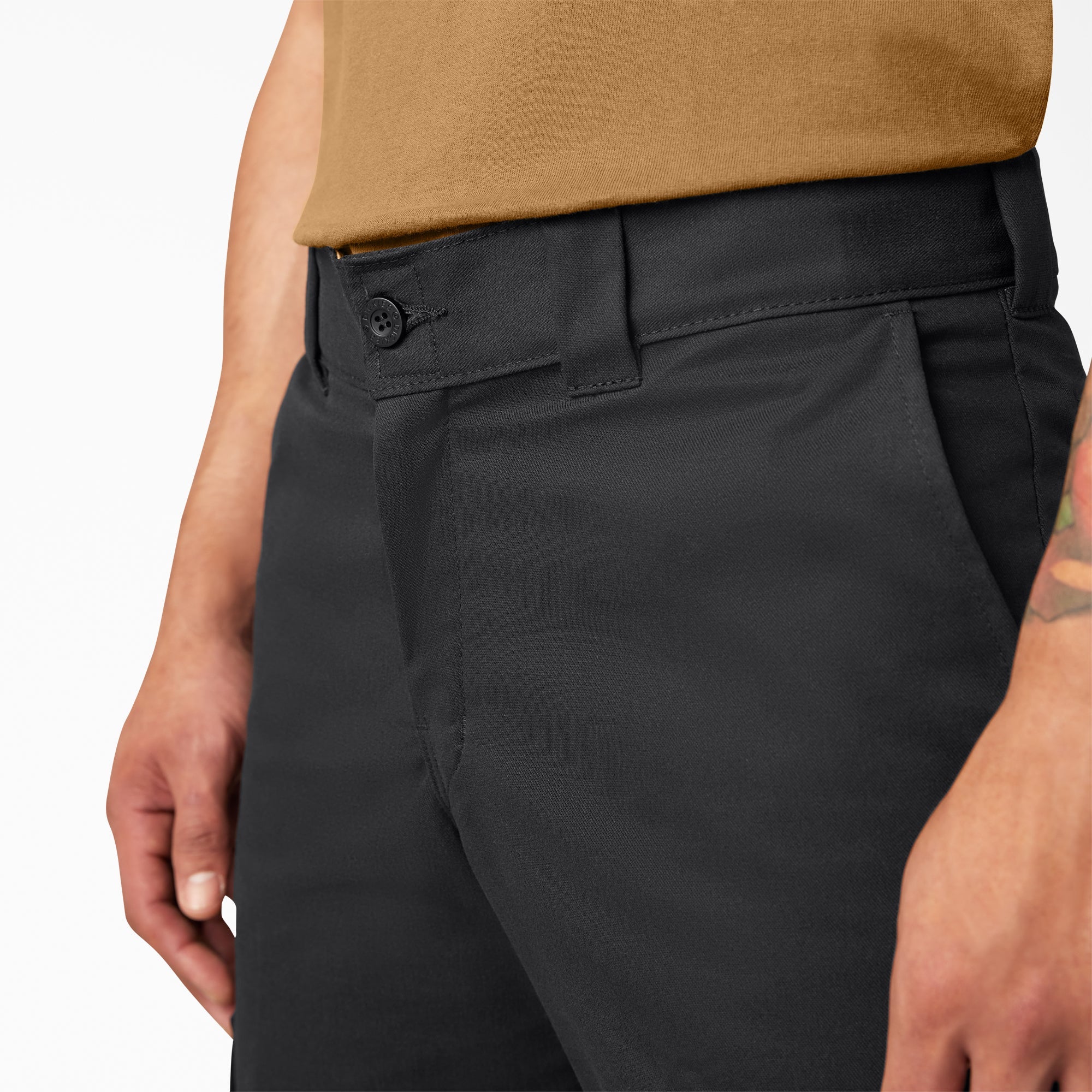 FLEX Relaxed Fit Cargo Pants