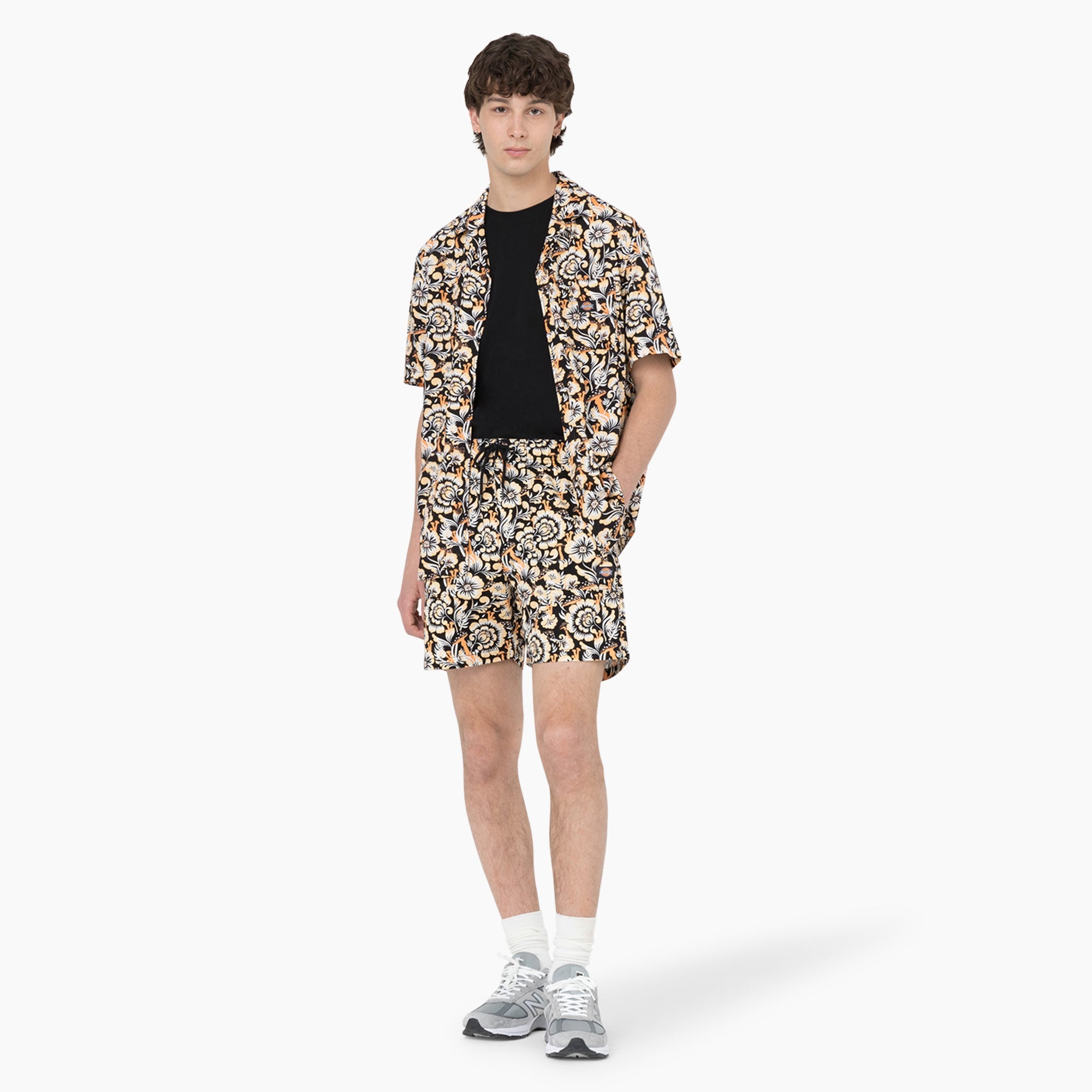 Roseburg Relaxed Fit Shorts, 7"