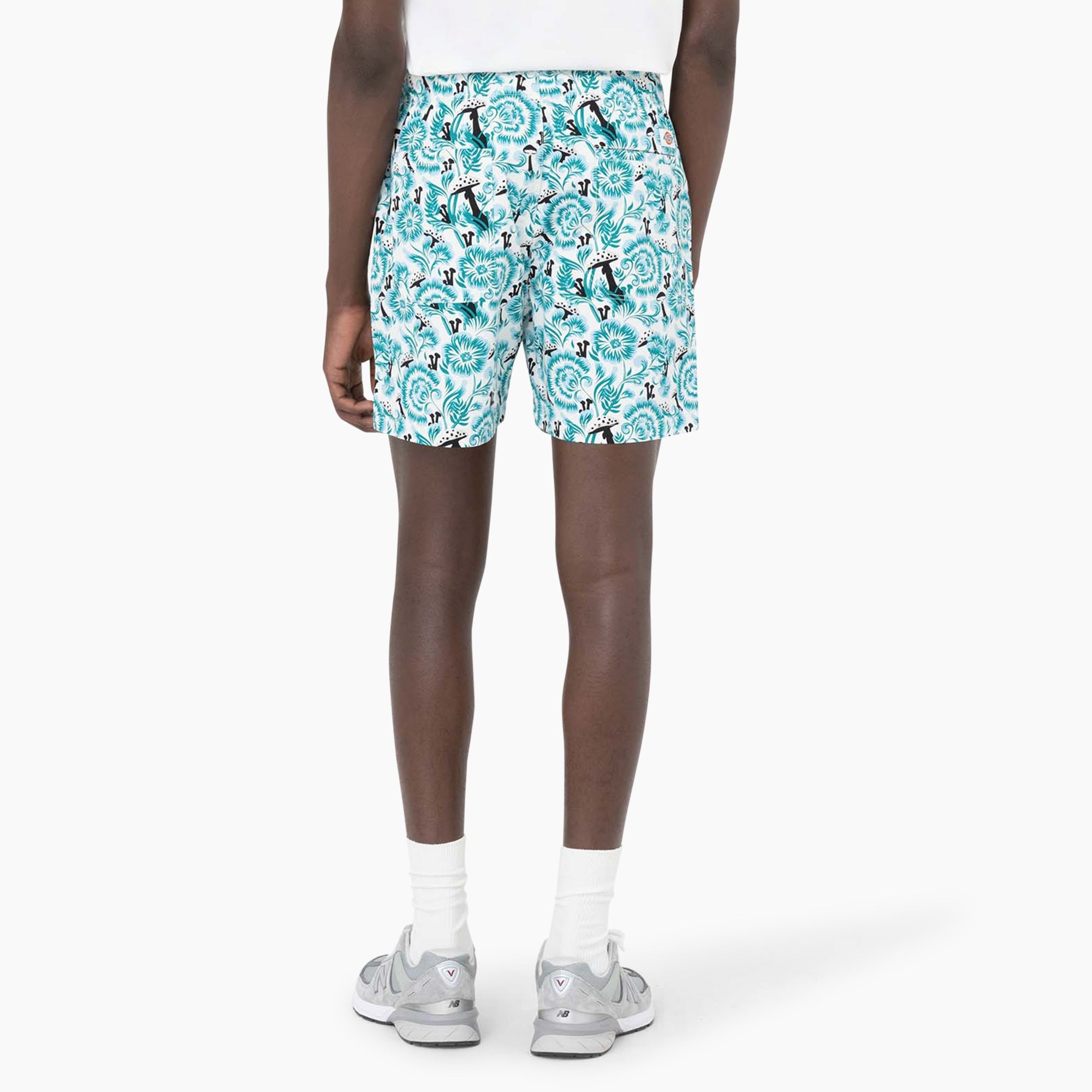 Roseburg Relaxed Fit Shorts, 7"