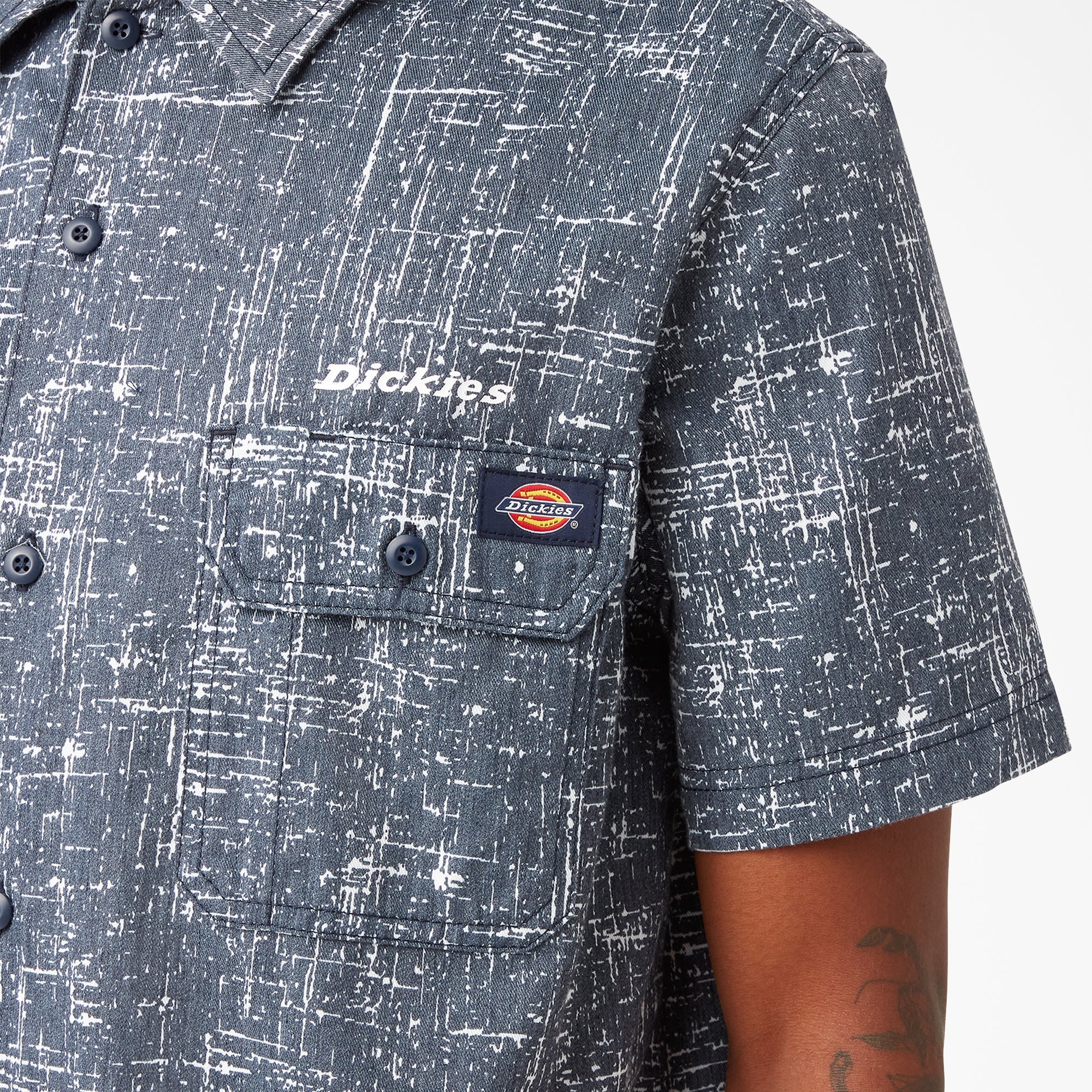 Twill Button-Up Short Sleeve Work Shirt