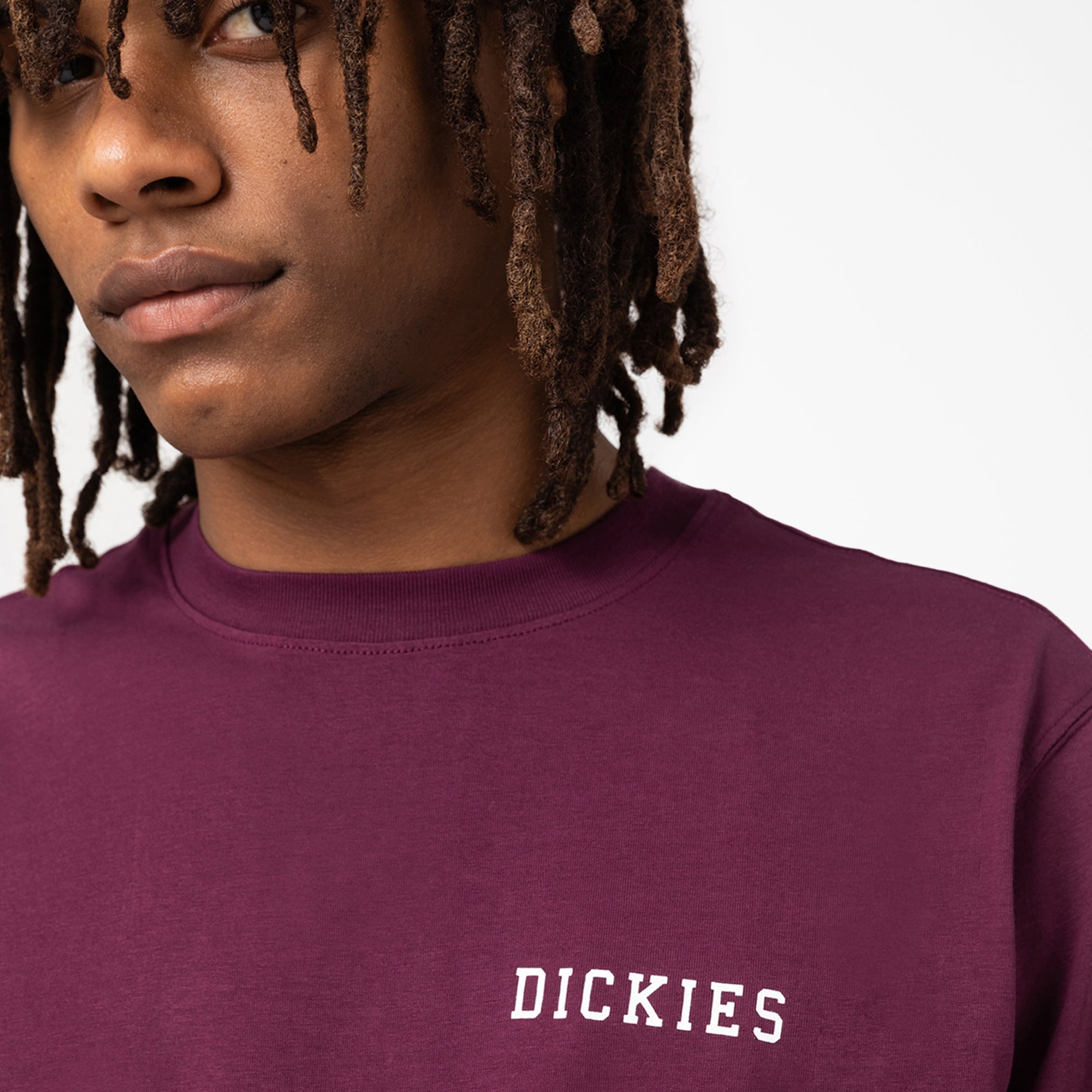 Cleveland Short Sleeve Graphic T-Shirt