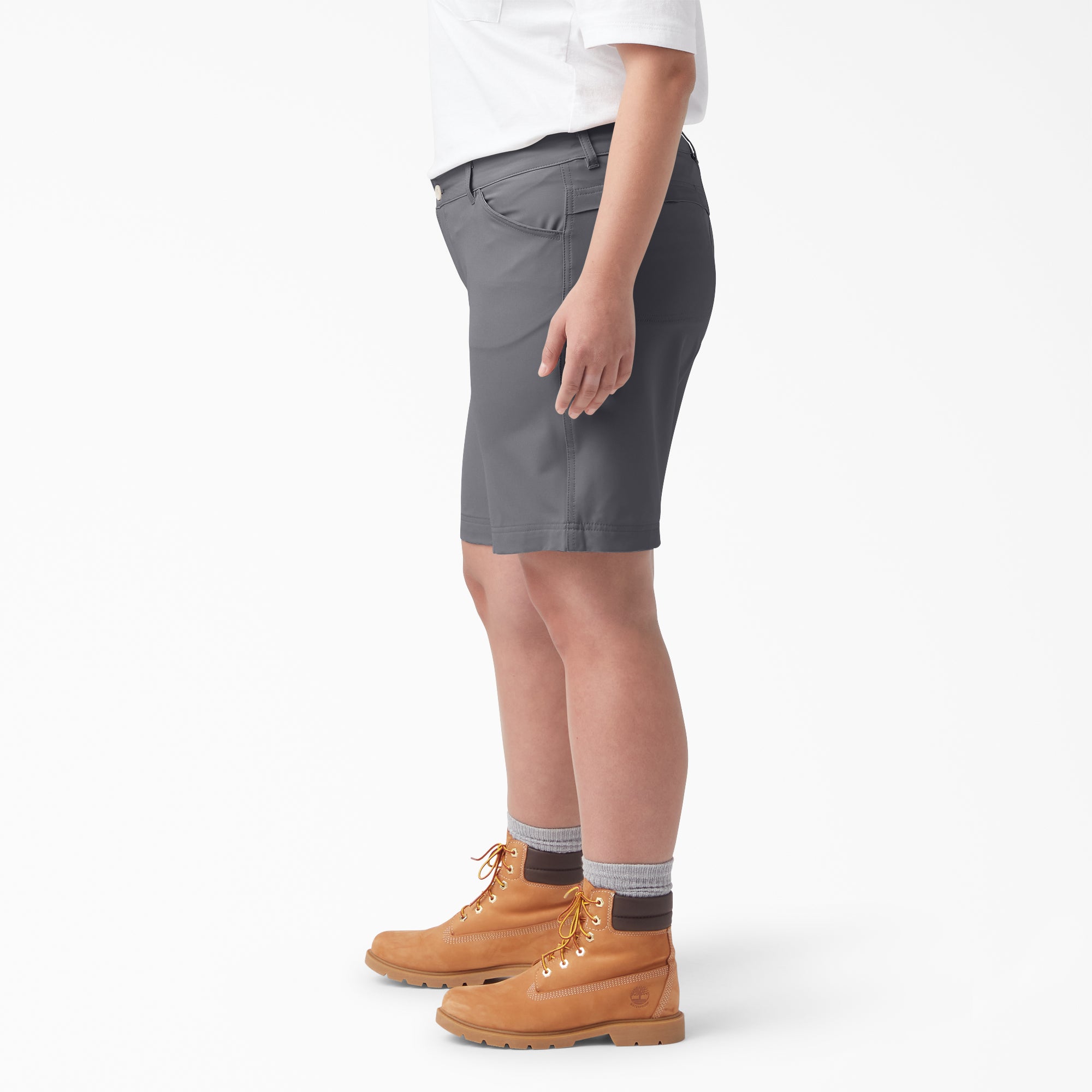 Women's Plus Cooling Relaxed Fit Shorts, 9"