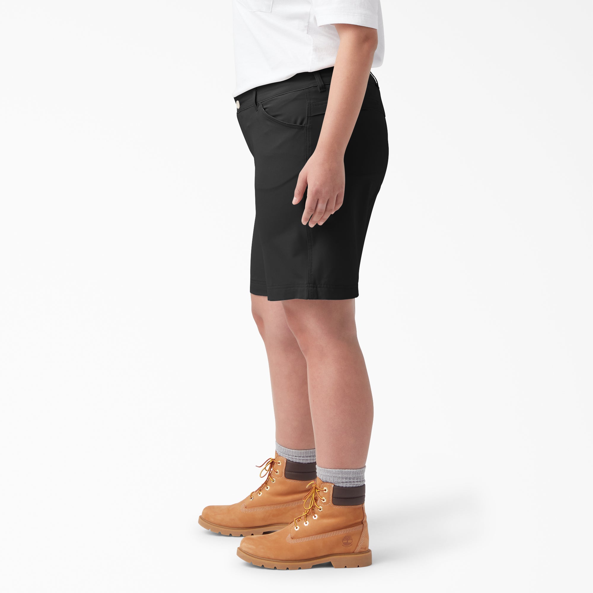 Women's Plus Cooling Relaxed Fit Shorts, 9"
