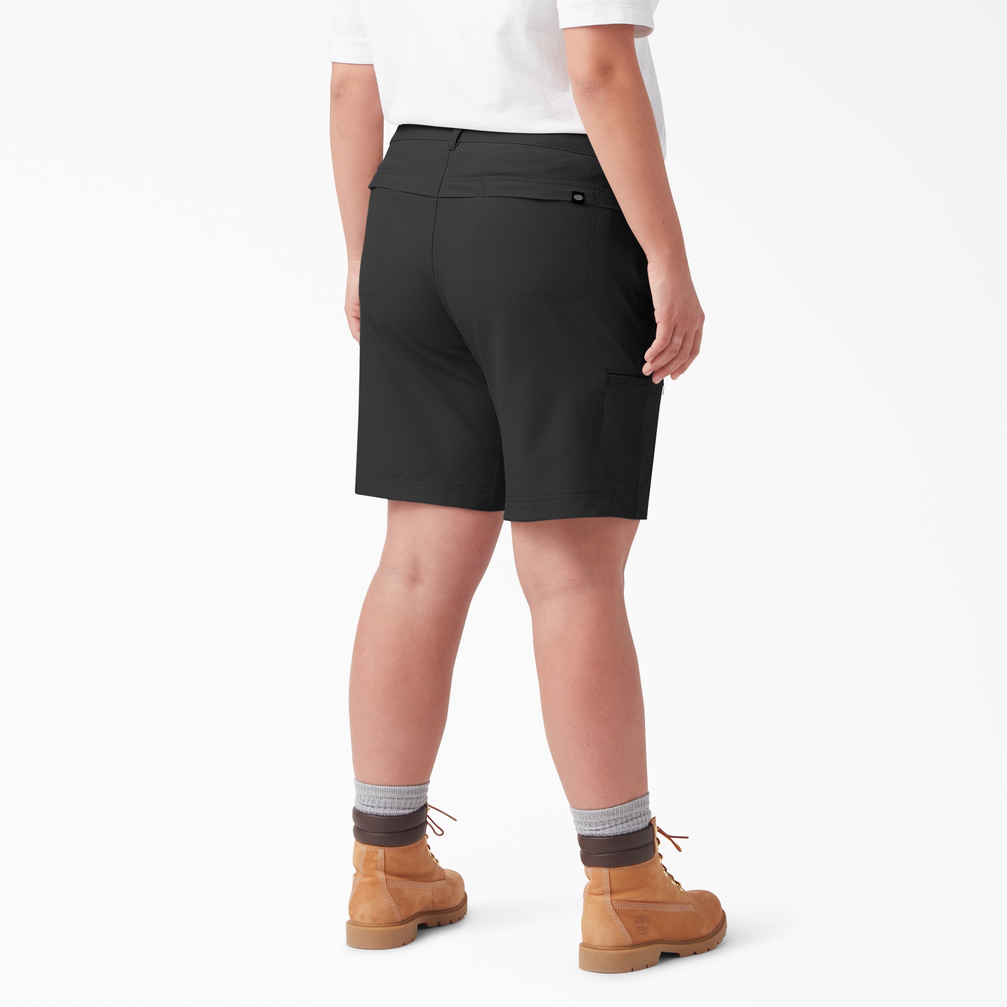 Women's Plus Cooling Relaxed Fit Shorts, 9"